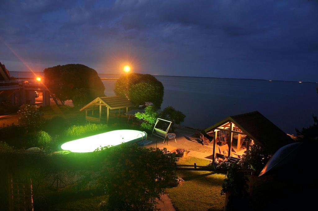 Vila Nendre Neringa Ruang foto